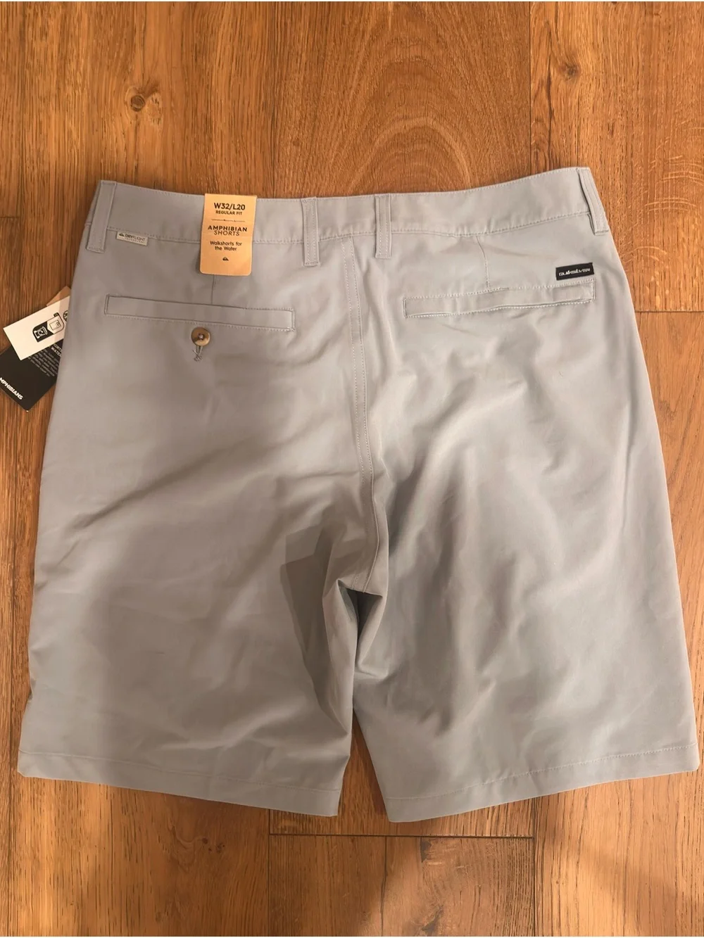 Quiksilver Men's Light Gray Flat Front Casual Shorts